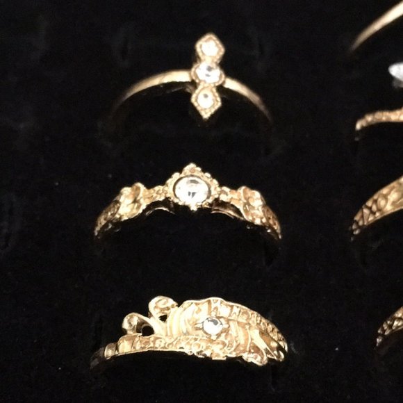 Set of 11 Knuckle Rings - Picture 4 of 14